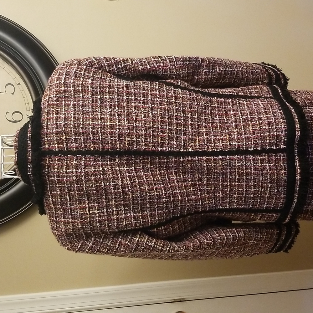 COMPLETELY CONFIDENT ❣️Lady's Image Delaware Tweed Suit, blazer and skirt - Picture 6 of 12